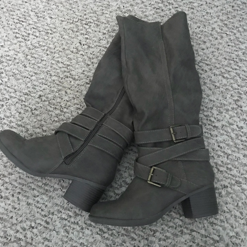 Never worn boots!!